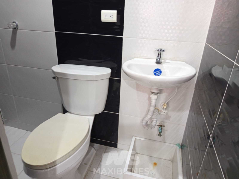 64222_1_1765827990_4